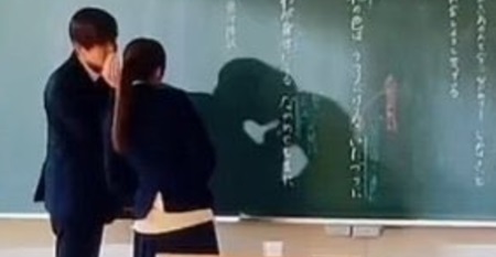 月の満ち欠けで目黒蓮のキス・ベッドシーン解説！キスシーンについて語った思いとは？