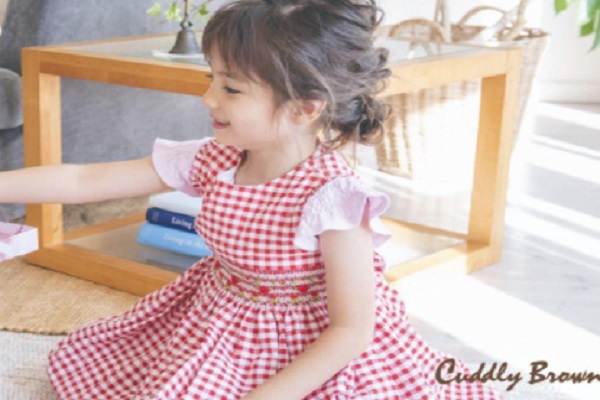 【画像】マイカ・ピュが可愛い!1歳でデビューCMモデルに大活躍!